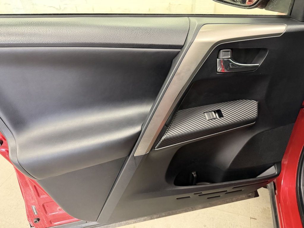 Used Toyota RAV4 2013 for sale - 78167320: Photo 31