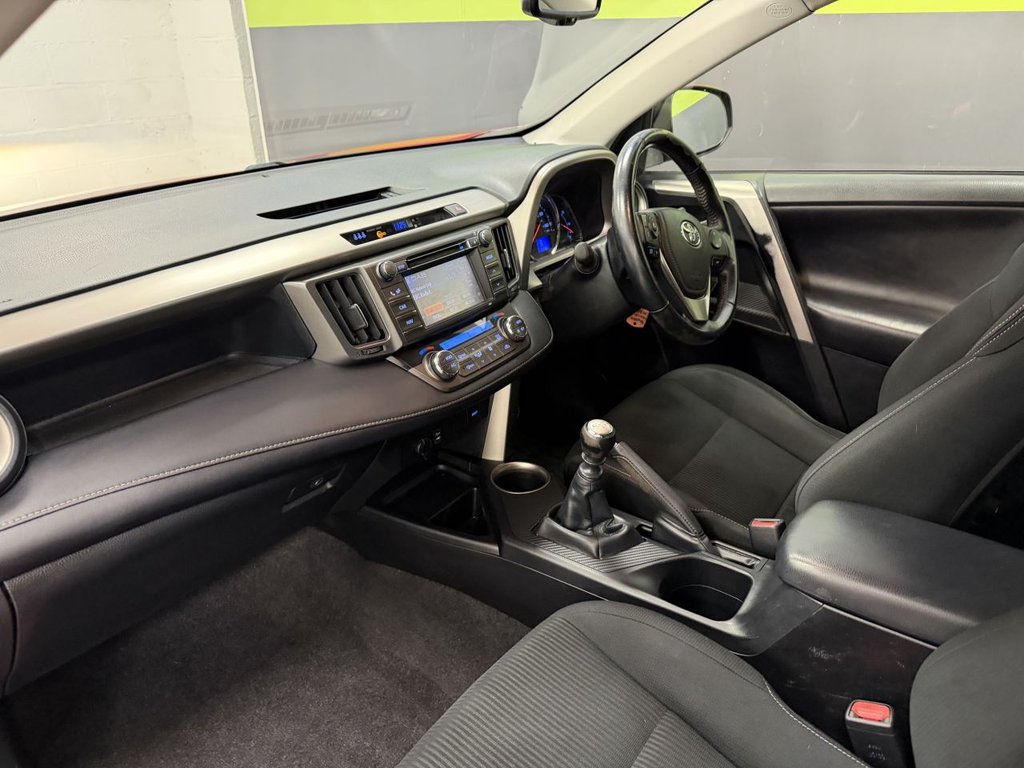 Used Toyota RAV4 2013 for sale - 78167320: Photo 32