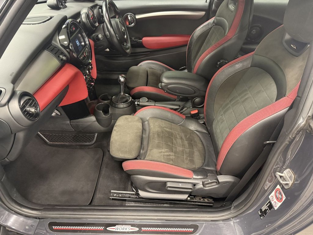 Used MINI Hatch 2015 for sale - 76784040: Photo 37