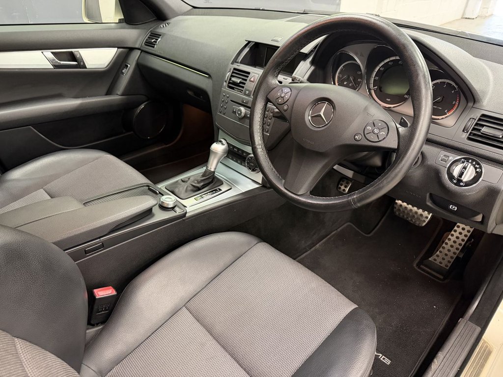 Used Mercedes-Benz C Class 2009 for sale - 77792525: Photo 15