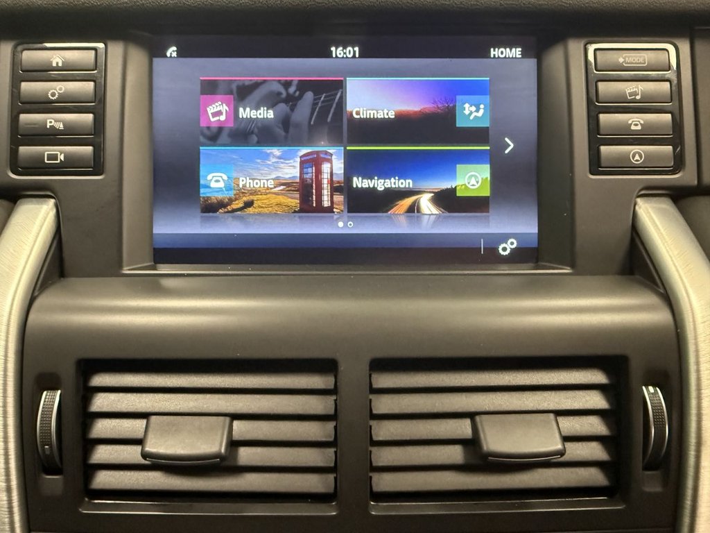 Used Land Rover Discovery Sport 2018 for sale - 76245437: Photo 25