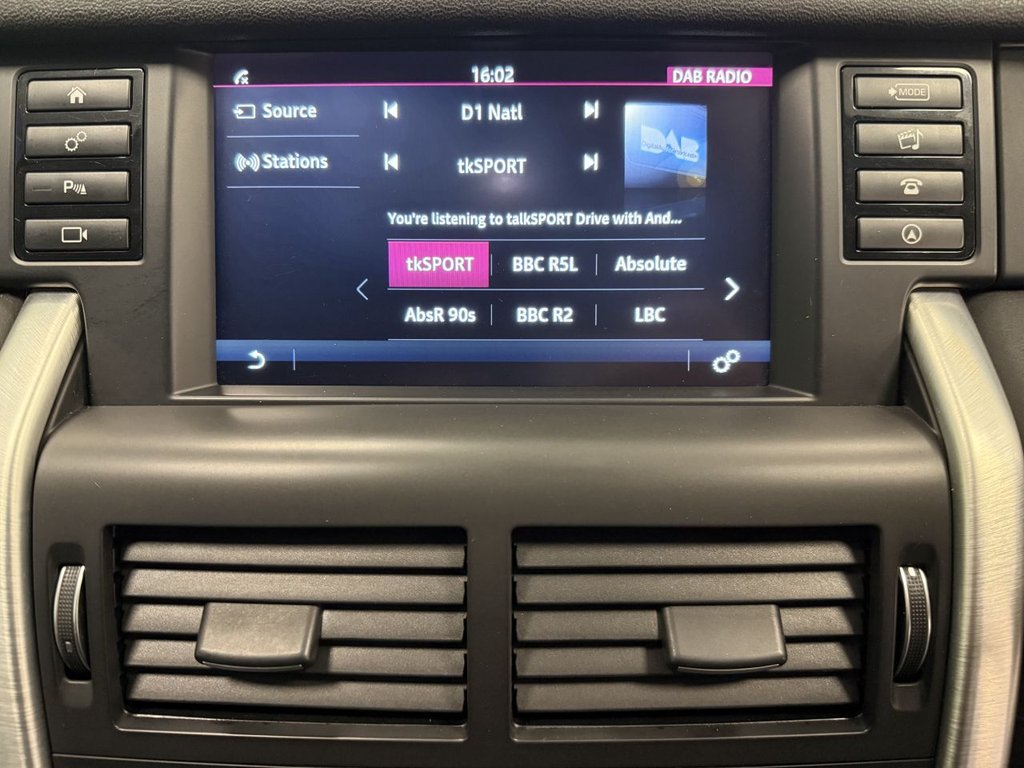 Used Land Rover Discovery Sport 2018 for sale - 76245437: Photo 29