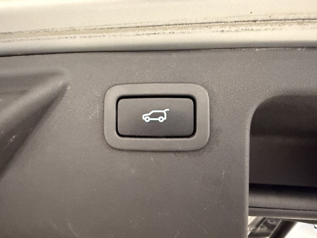 Used Land Rover Discovery Sport 2018 for sale - 76245437: Photo 45