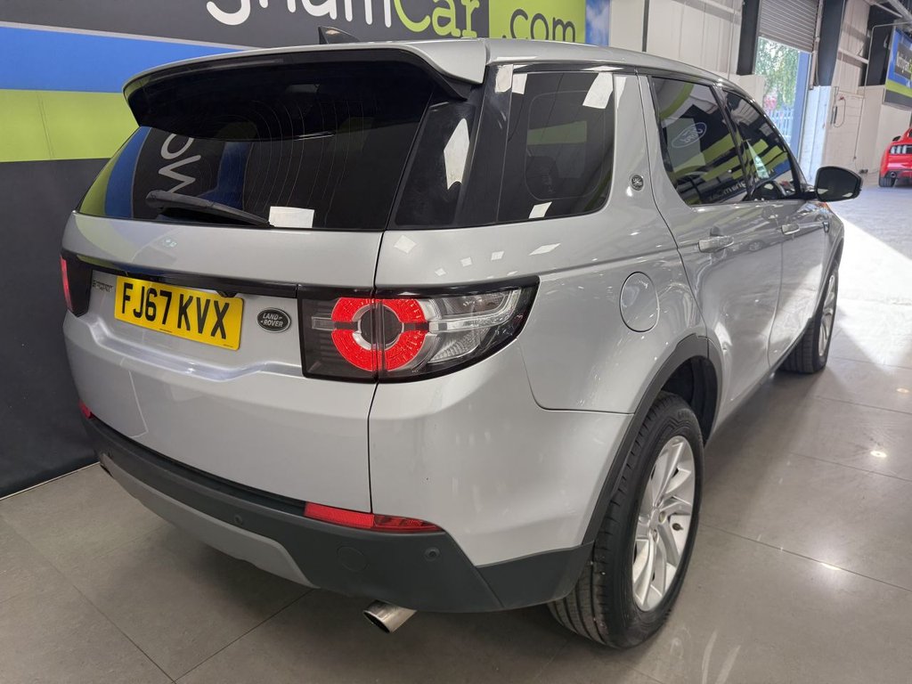 Used Land Rover Discovery Sport 2018 for sale - 76245437: Photo 6