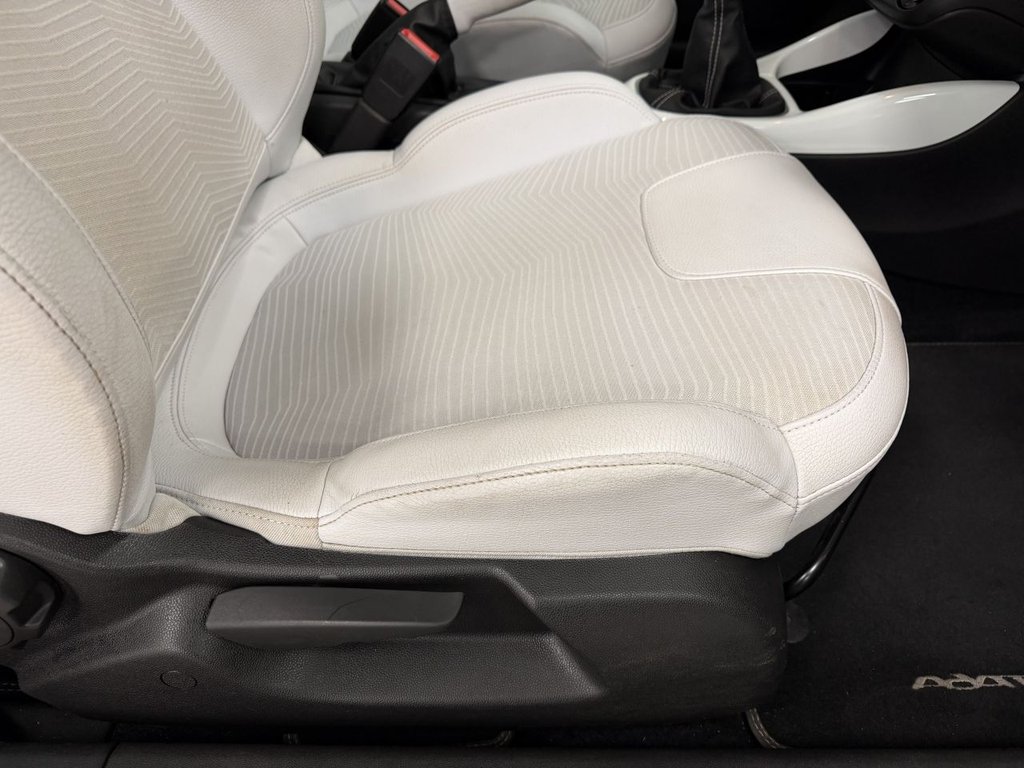 Used Vauxhall ADAM 2014 for sale - 78167322: Photo 19