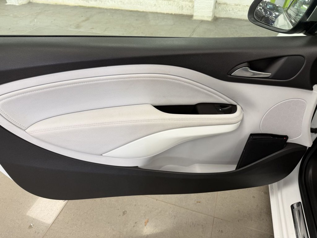 Used Vauxhall ADAM 2014 for sale - 78167322: Photo 27