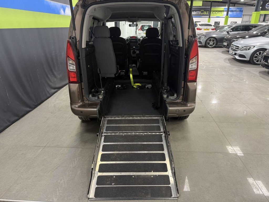 Used Peugeot Partner Tepee 2014 for sale - 76784093: Photo 15