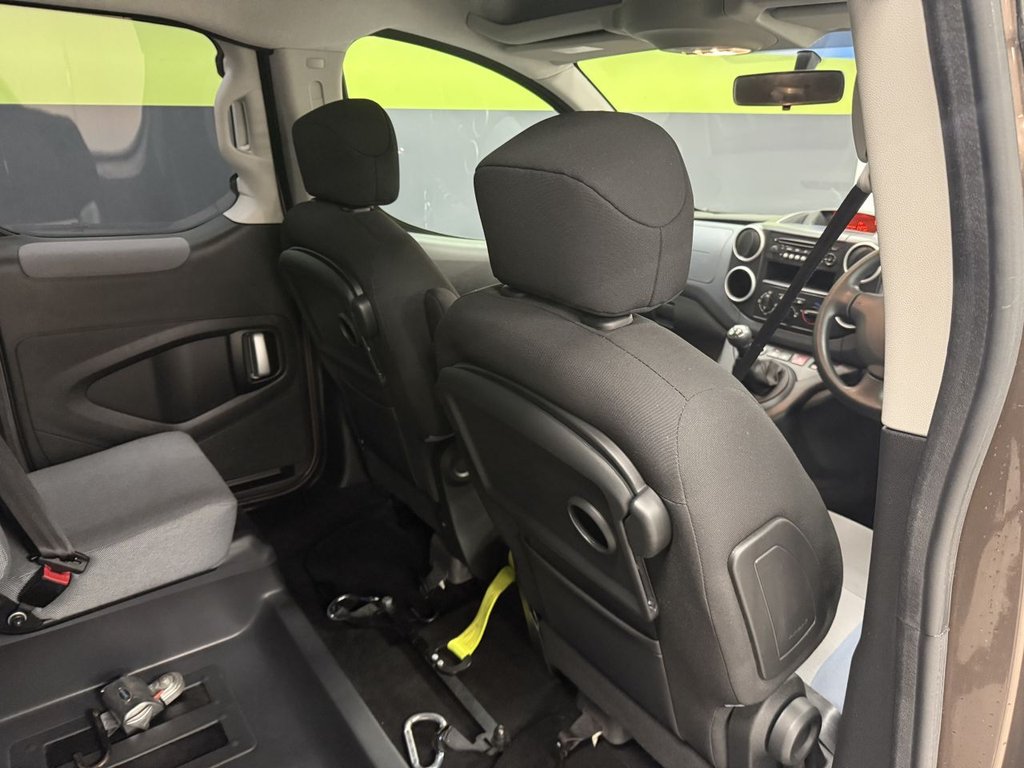 Used Peugeot Partner Tepee 2014 for sale - 76784093: Photo 36