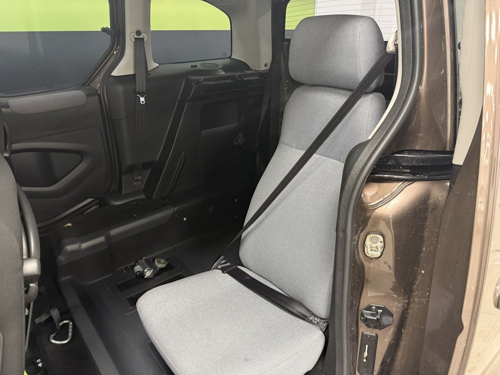 Used Peugeot Partner Tepee 2014 for sale - 76784093: Photo 37