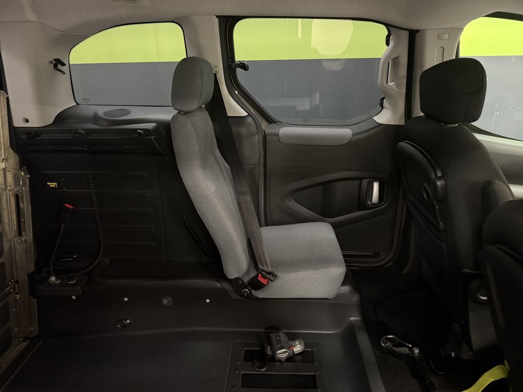 Used Peugeot Partner Tepee 2014 for sale - 76784093: Photo 39