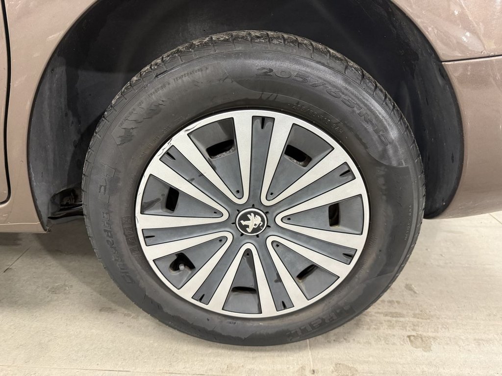 Used Peugeot Partner Tepee 2014 for sale - 76784093: Photo 40