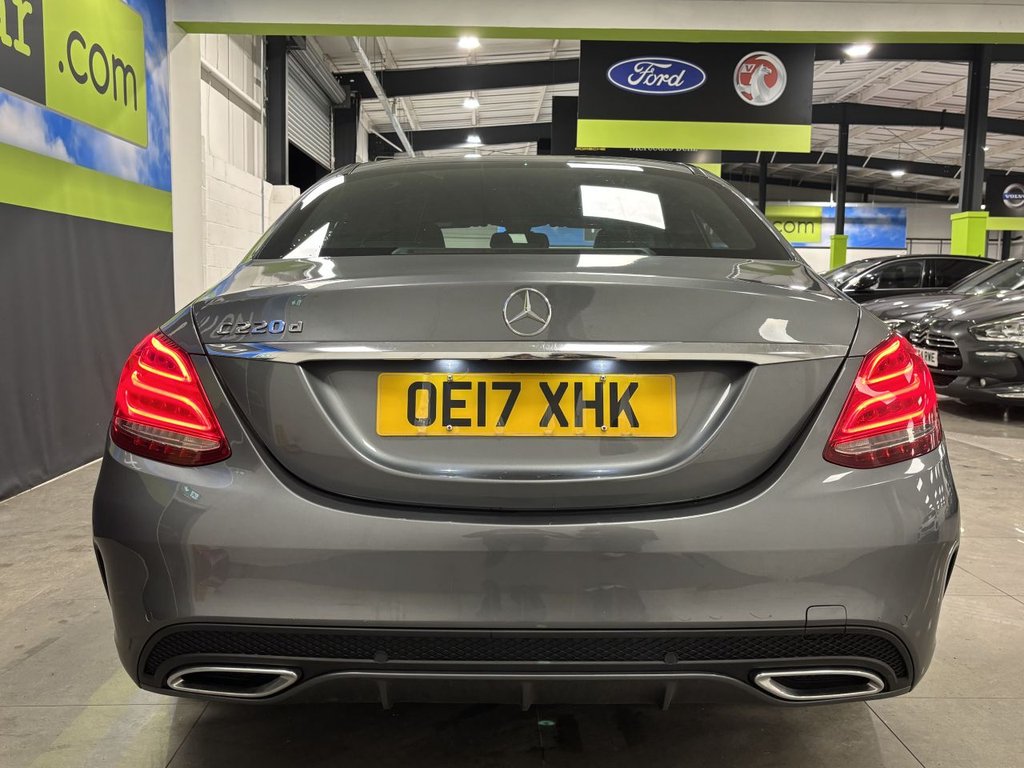 Used Mercedes-Benz C Class 2017 for sale - 77165900: Photo 10