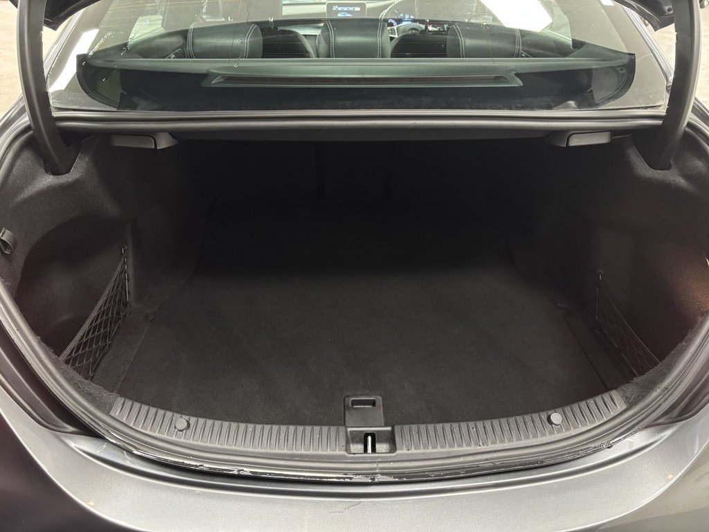 Used Mercedes-Benz C Class 2017 for sale - 77165900: Photo 11