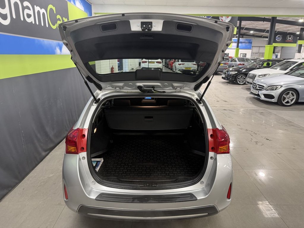 Used Toyota Auris 2015 for sale - 77356719: Photo 13