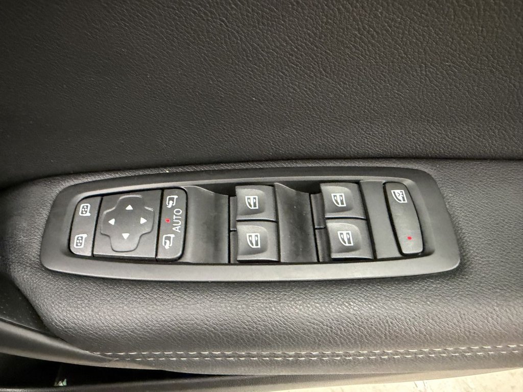 Used Renault Megane 2017 for sale - 77990905: Photo 14