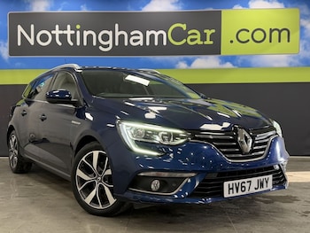 Used Renault Megane 2017 for sale - 77990905: Photo