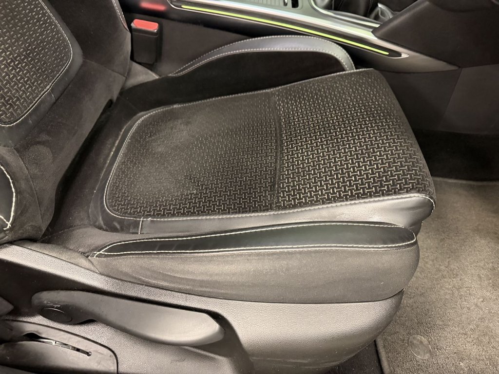 Used Renault Megane 2017 for sale - 77990905: Photo 20