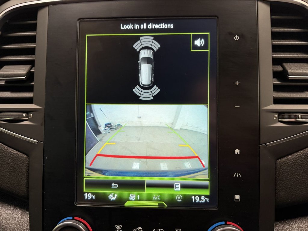 Used Renault Megane 2017 for sale - 77990905: Photo 30