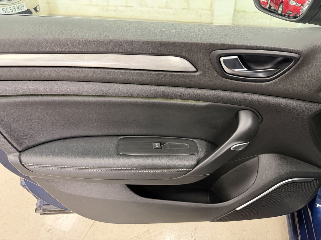 Used Renault Megane 2017 for sale - 77990905: Photo 31