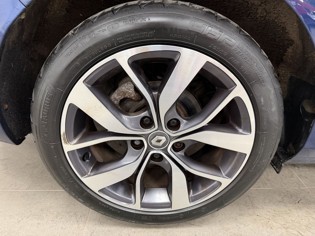 Used Renault Megane 2017 for sale - 77990905: Photo 39