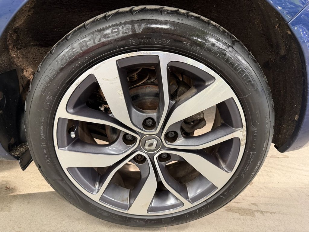 Used Renault Megane 2017 for sale - 77990905: Photo 41