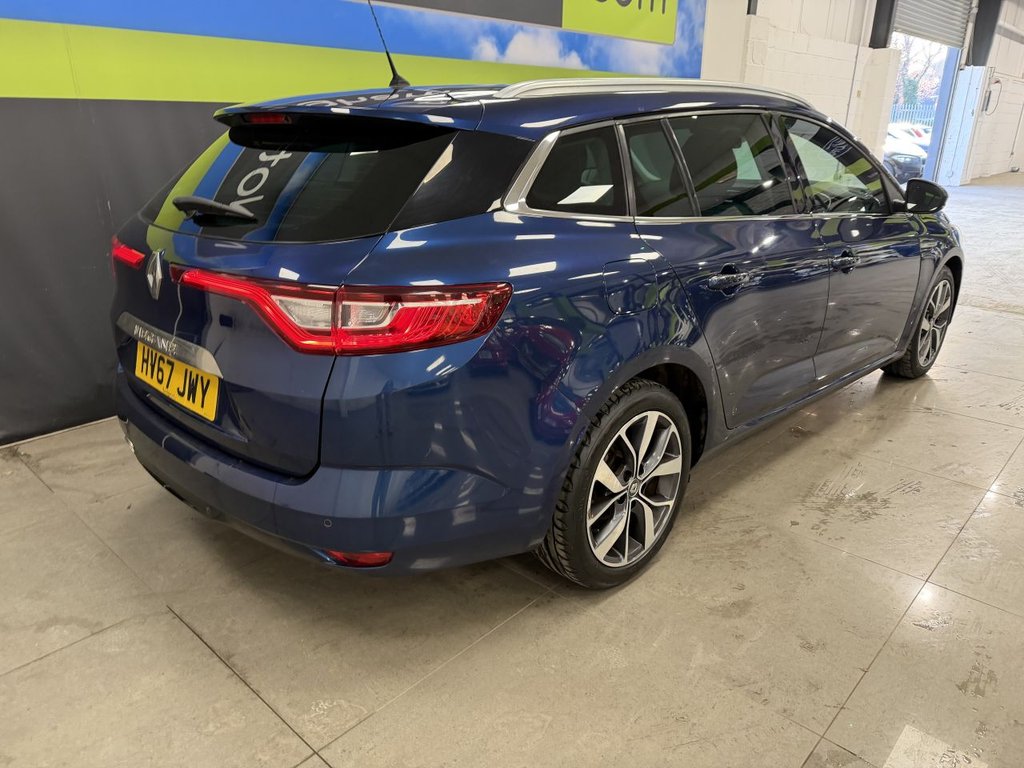 Used Renault Megane 2017 for sale - 77990905: Photo 5