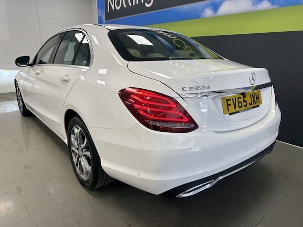 Used Mercedes-Benz C-Class 2015 for sale - 75230554: Photo 7