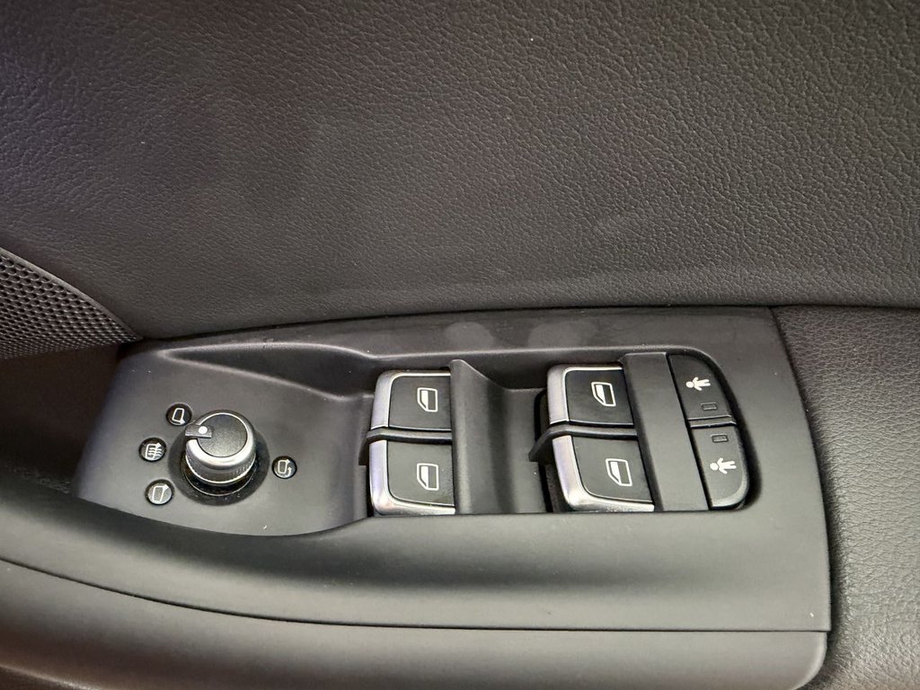 Used Audi RS Q3 2014 for sale - 77936736: Photo 14