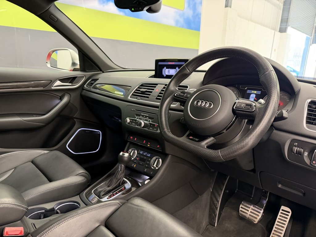 Used Audi RS Q3 2014 for sale - 77936736: Photo 16