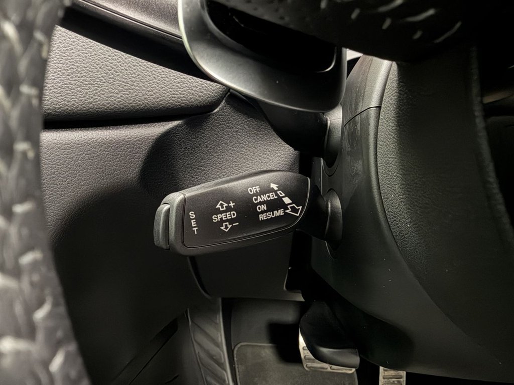 Used Audi RS Q3 2014 for sale - 77936736: Photo 21