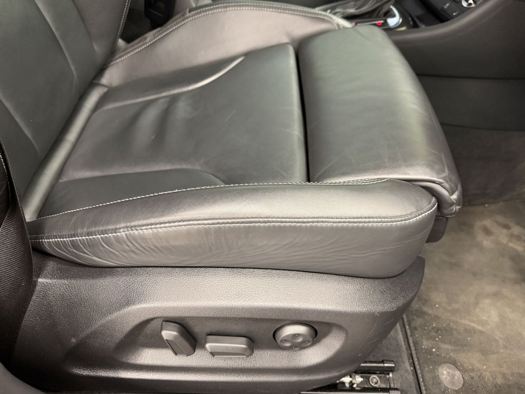 Used Audi RS Q3 2014 for sale - 77936736: Photo 23