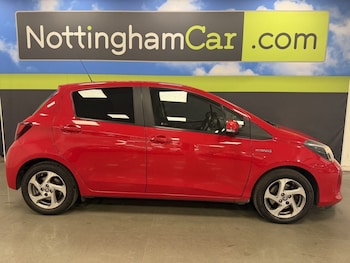 Used Toyota Yaris 2016 for sale - 79394546: Photo