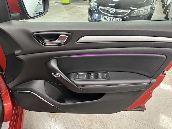Used Renault Megane 2017 for sale - 75726875: Photo 13