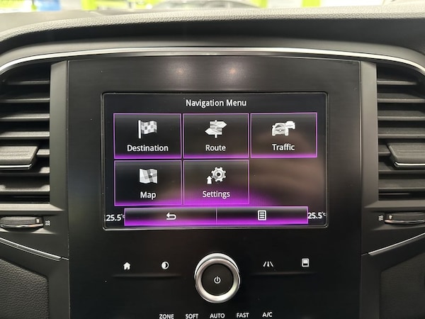 Used Renault Megane 2017 for sale - 75726875: Photo 28