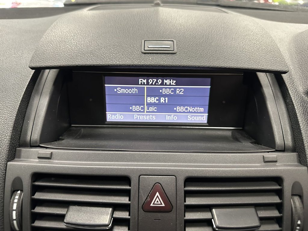 Used Mercedes-Benz C Class 2010 for sale - 76376314: Photo 27
