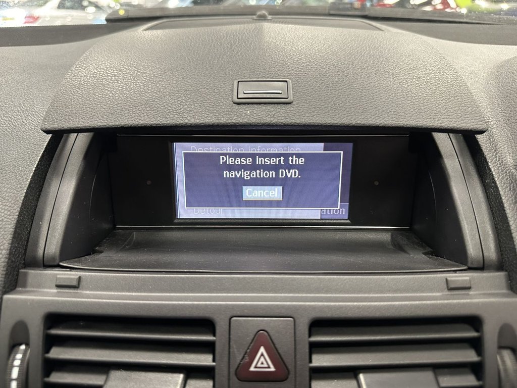 Used Mercedes-Benz C Class 2010 for sale - 76376314: Photo 28
