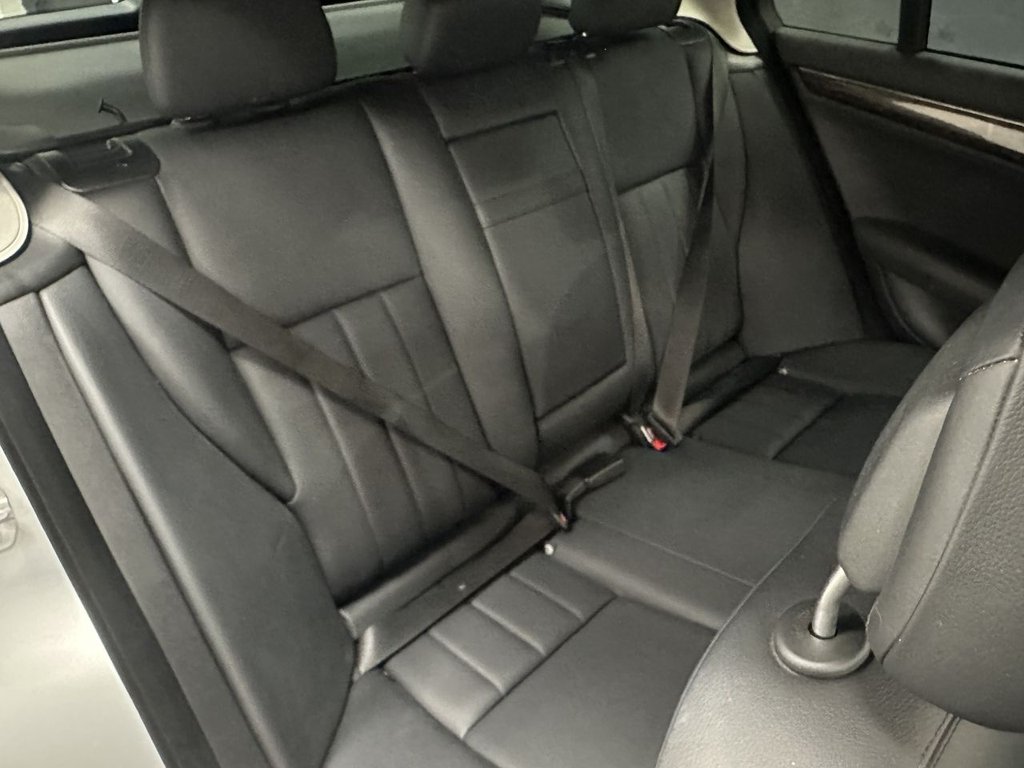 Used Mercedes-Benz C Class 2010 for sale - 76376314: Photo 40