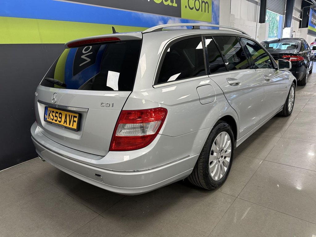 Used Mercedes-Benz C Class 2010 for sale - 76376314: Photo 5