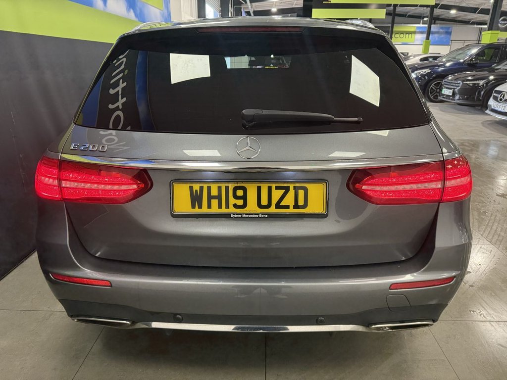 Used Mercedes-Benz E Class 2019 for sale - 76768601: Photo 8