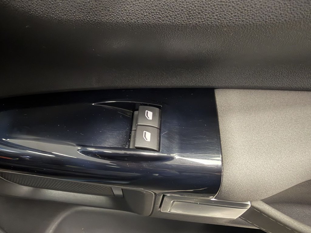 Used Citroen C4 Cactus 2018 for sale - 77792088: Photo 15