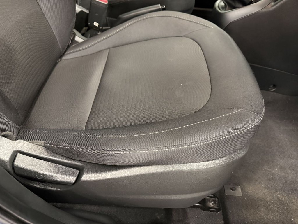 Used Hyundai i10 2017 for sale - 78167376: Photo 18