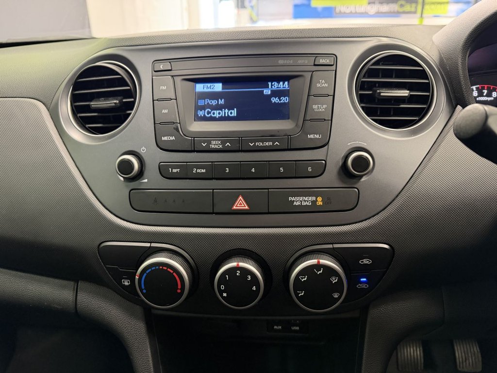 Used Hyundai i10 2017 for sale - 78167376: Photo 20