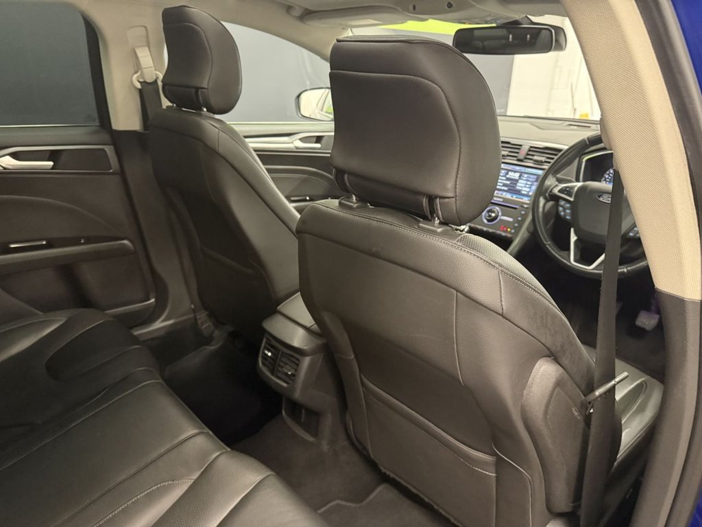 Used Ford Mondeo 2015 for sale - 76820850: Photo 39