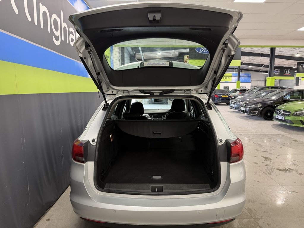 Used Vauxhall Astra 2017 for sale - 78083055: Photo 7