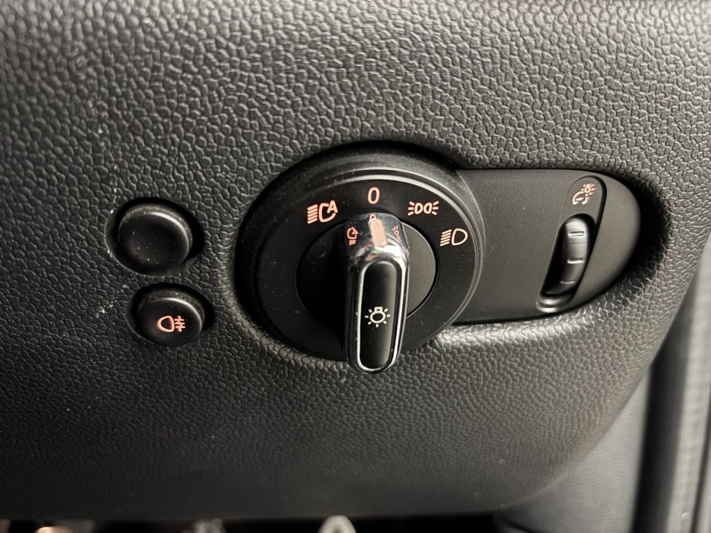 Used MINI Hatch 2015 for sale - 77477535: Photo 14