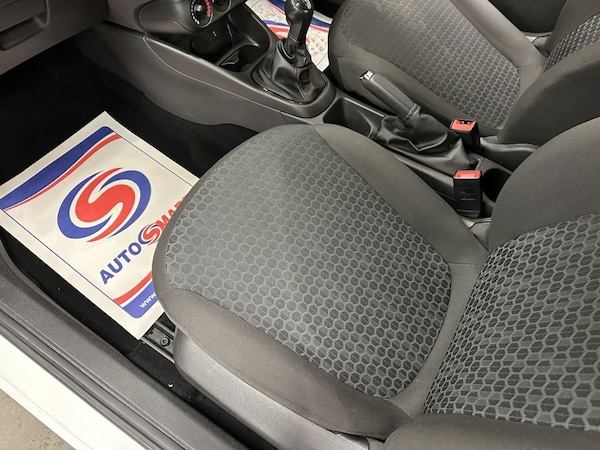 Used Vauxhall Corsa Van 2018 for sale - 74117451: Photo 30