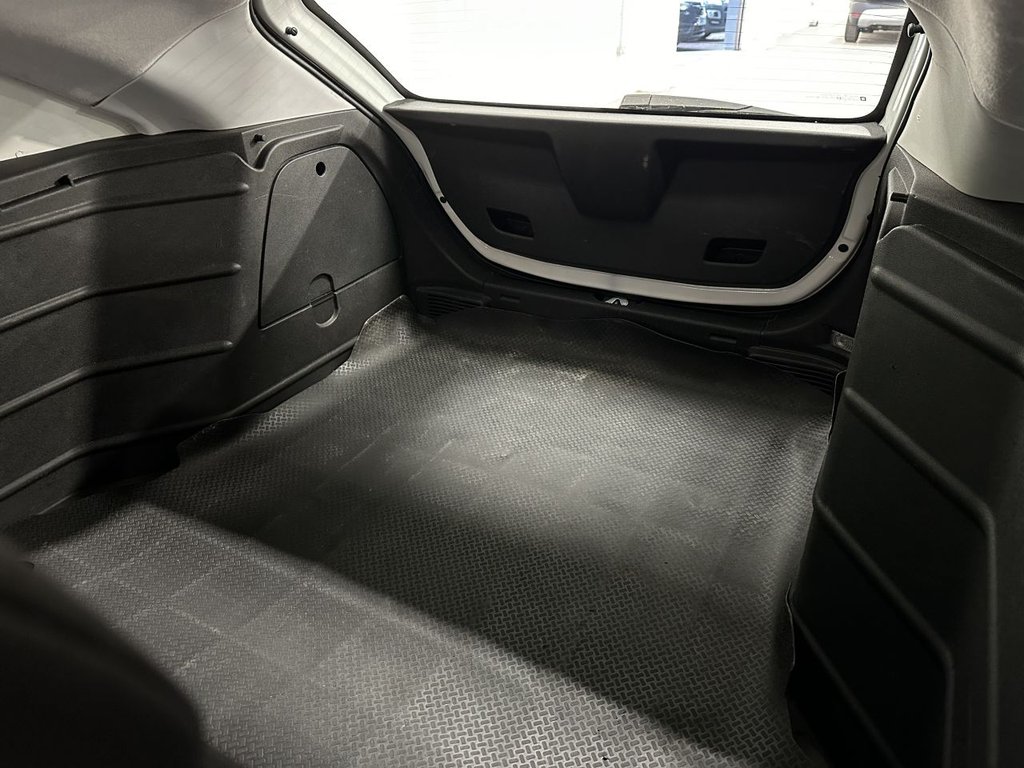Vehicle 33