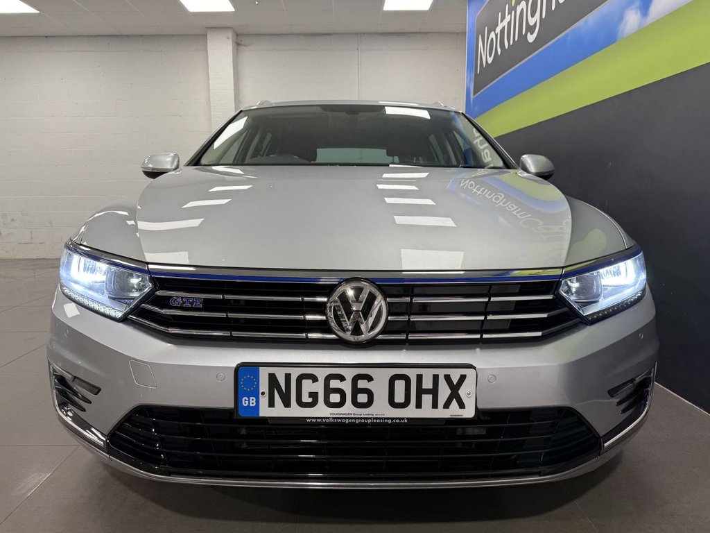 Used Volkswagen Passat 2017 for sale - 76654847: Photo 2