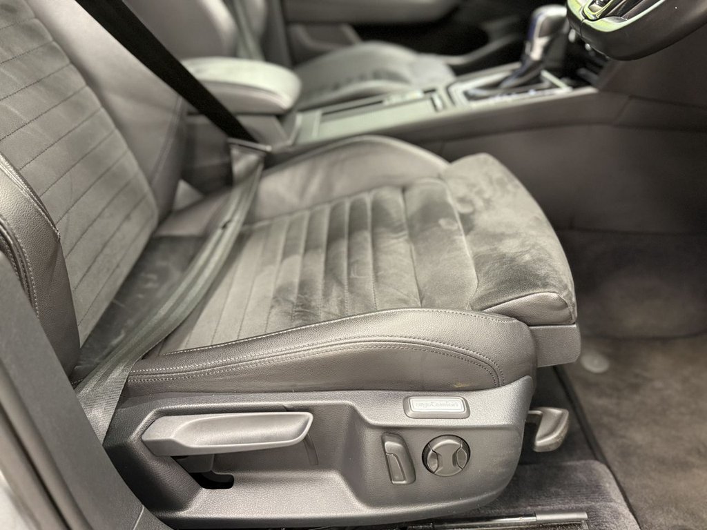 Used Volkswagen Passat 2017 for sale - 76654847: Photo 26