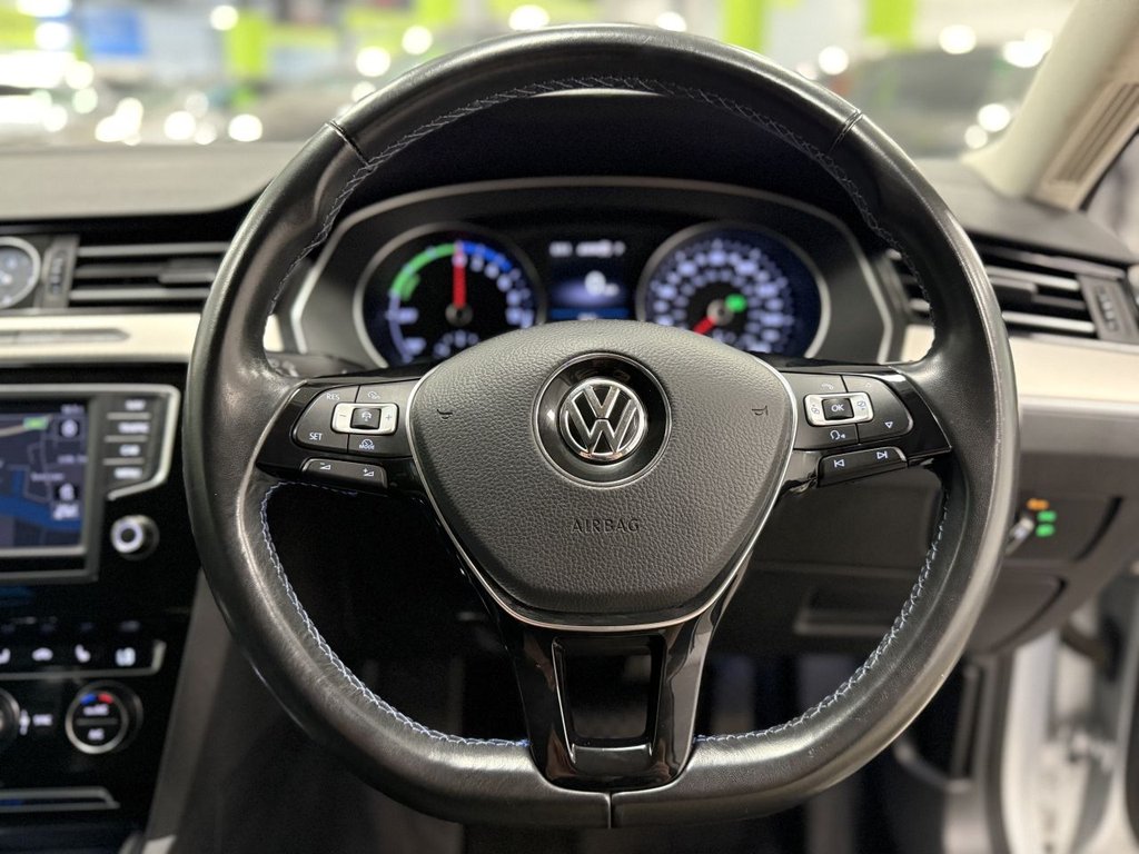 Used Volkswagen Passat 2017 for sale - 76654847: Photo 29